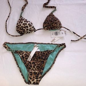 NWT Sofia by Vix leopard bathing suit